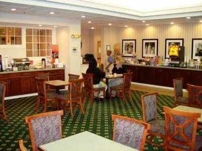 Hampton Hotel 3*