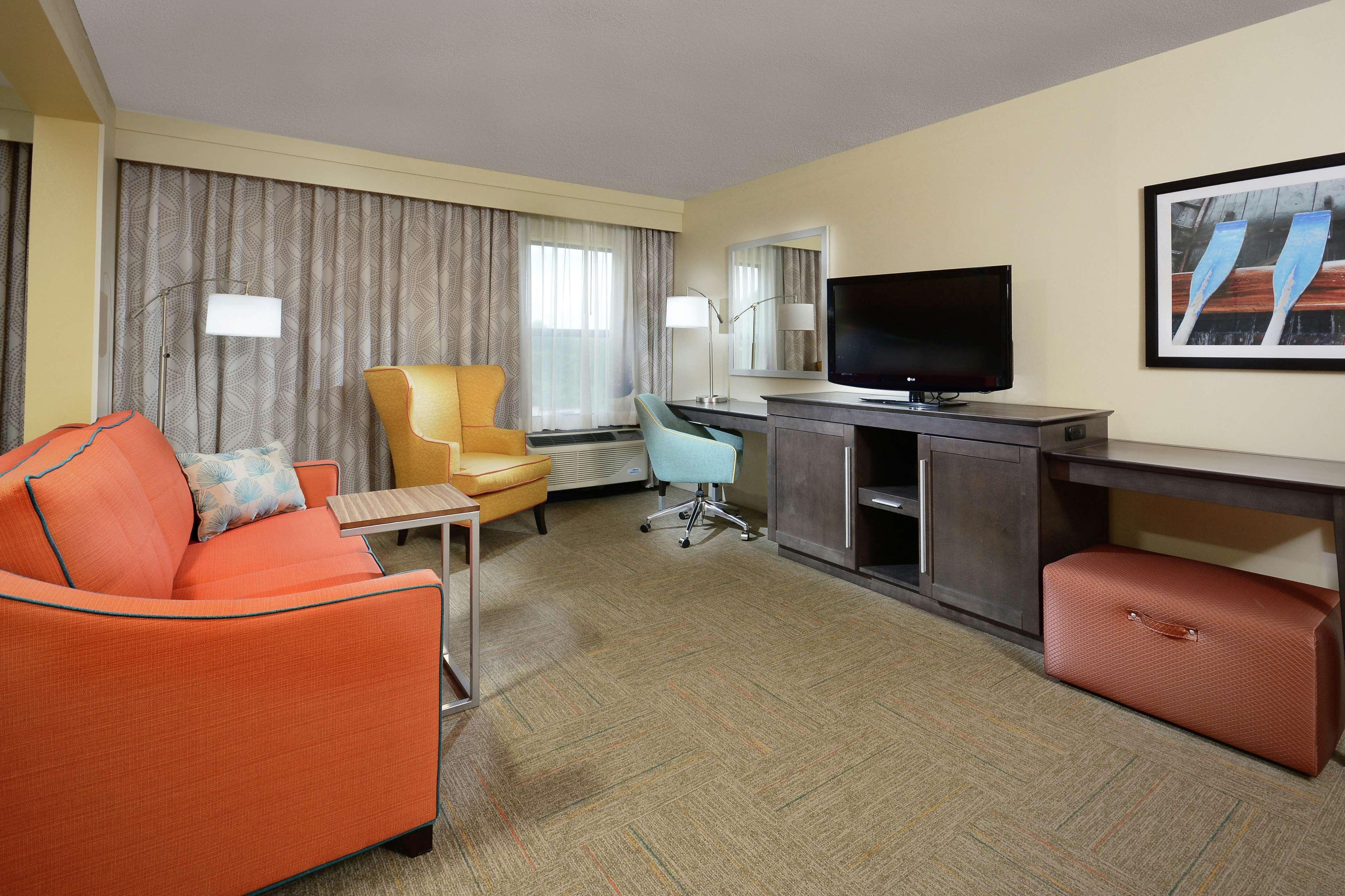 Hampton Hotel