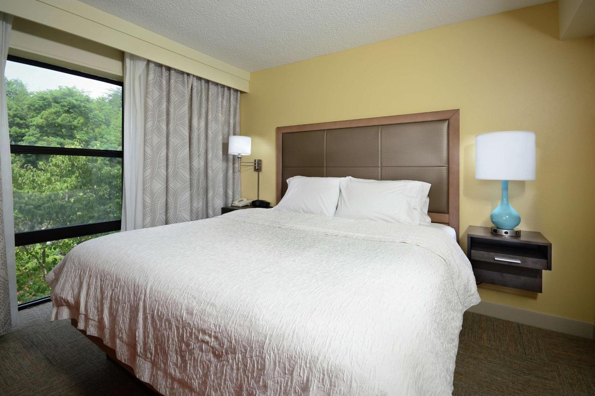 Hotel Hampton Martinsville