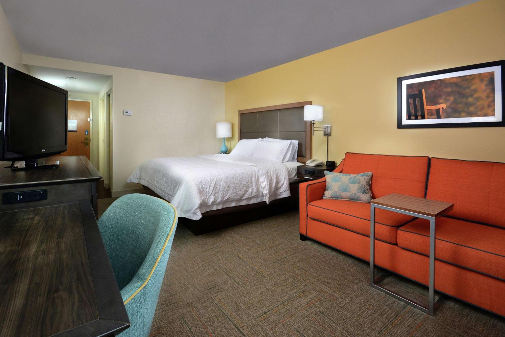 Hotel Hampton Martinsville