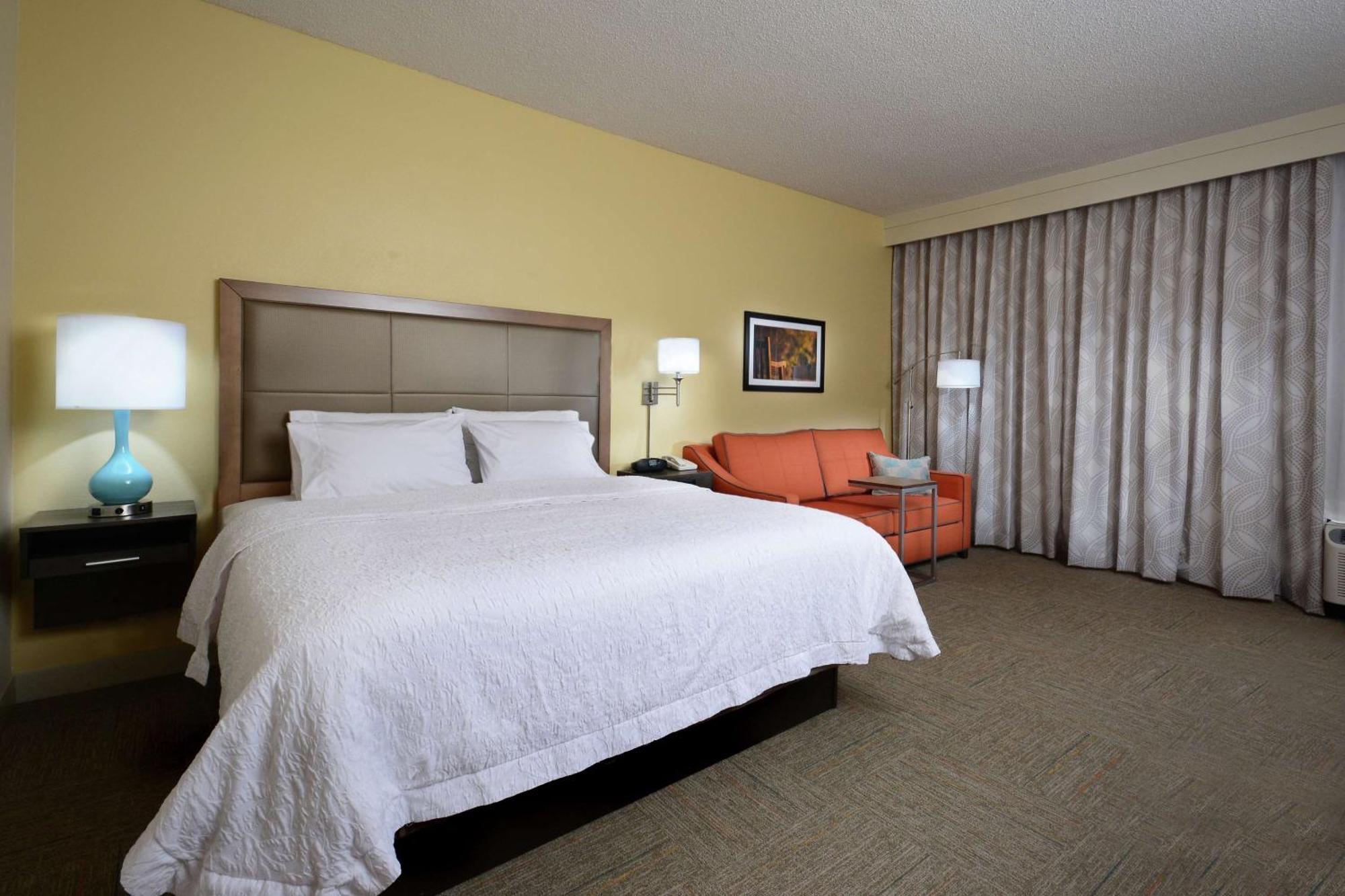 Hotel Hampton Martinsville