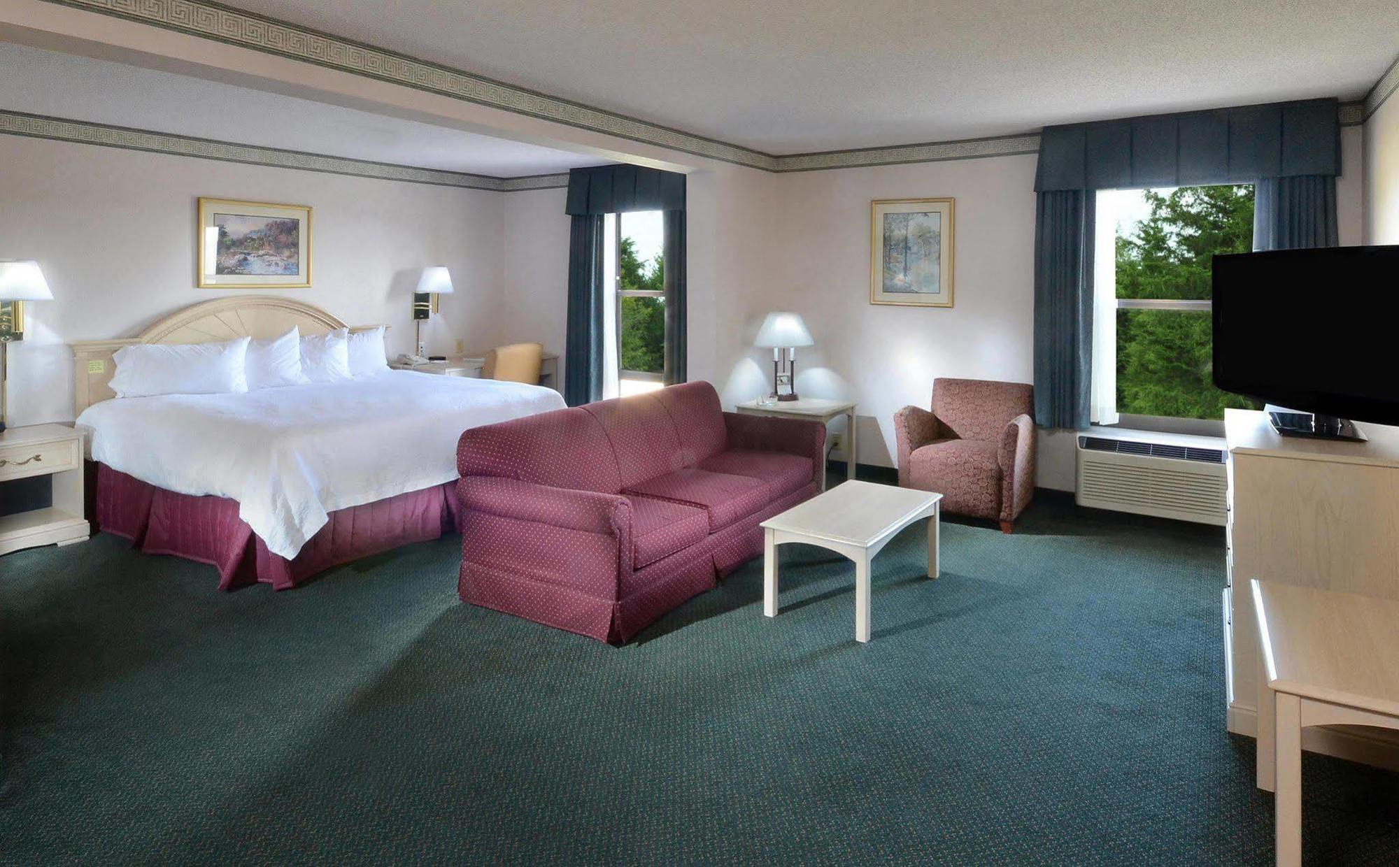 Hotel Hampton Martinsville